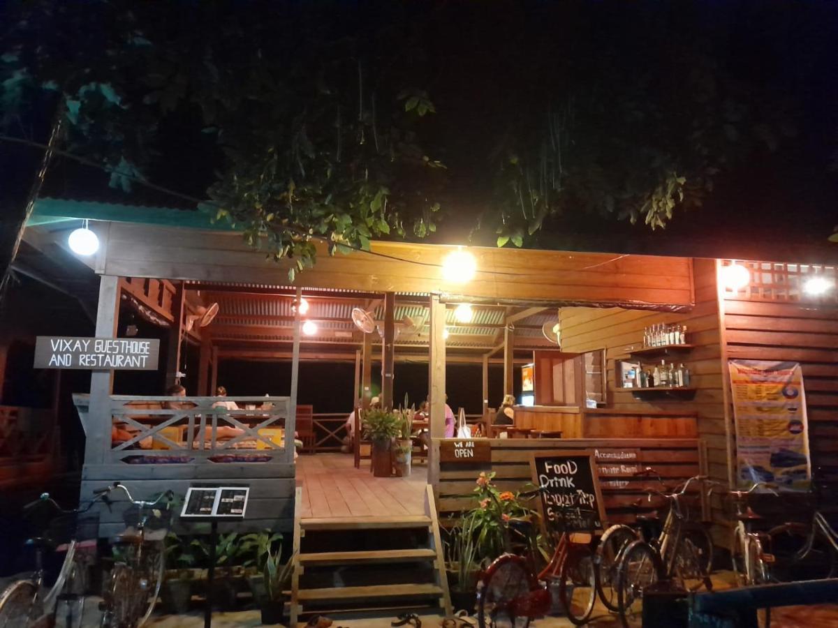 Ta'S Dorm Dondet Hostel Ban Dondét Екстериор снимка