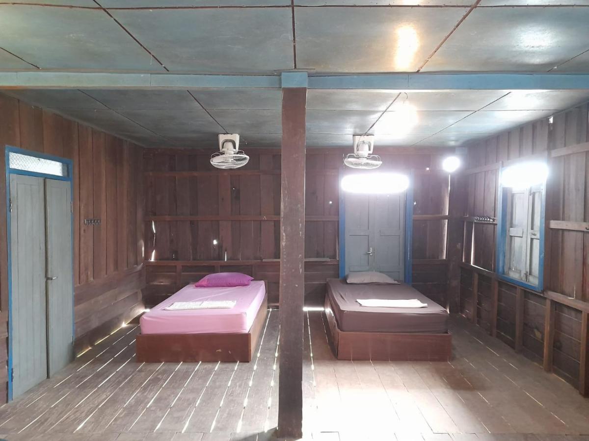 Ta'S Dorm Dondet Hostel Ban Dondét Екстериор снимка