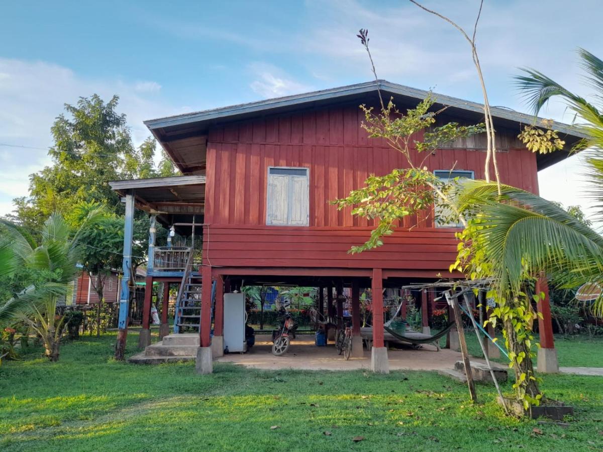 Ta'S Dorm Dondet Hostel Ban Dondét Екстериор снимка